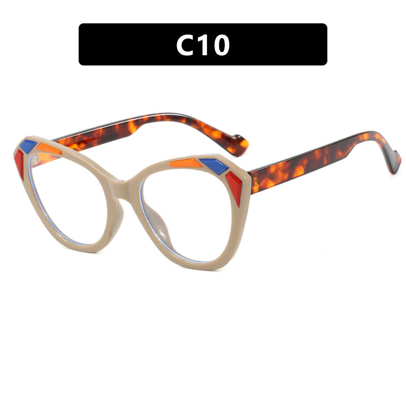 Ladies Cat Eye Sunglasses with Fashionable Details Stornfield