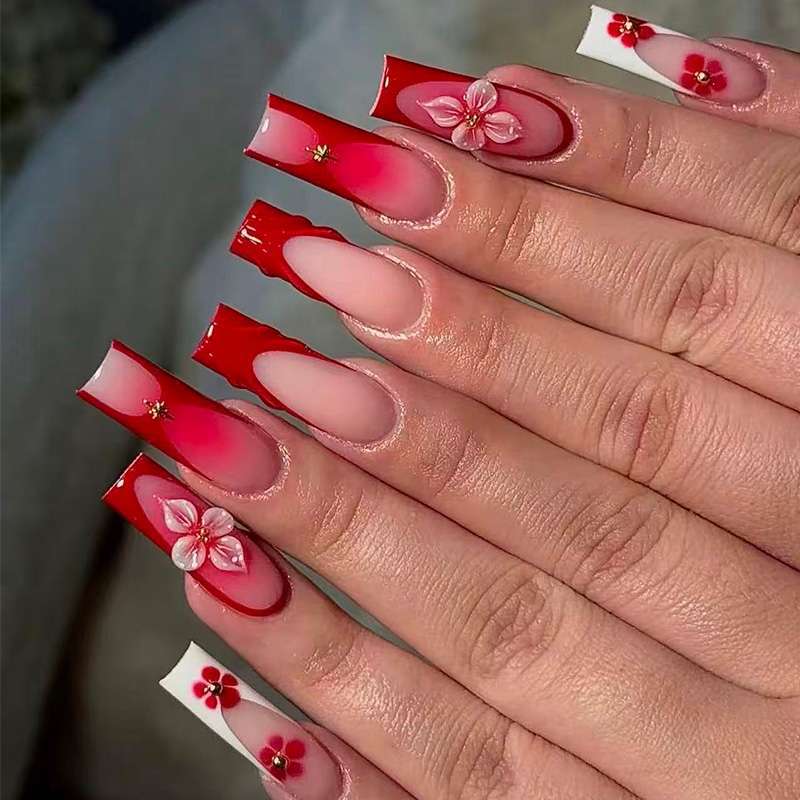 Elegant Floral Print Press-On Nail Set Stornfield
