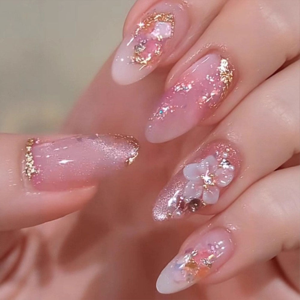 Artificial nails with floral 3D applications Stornfield