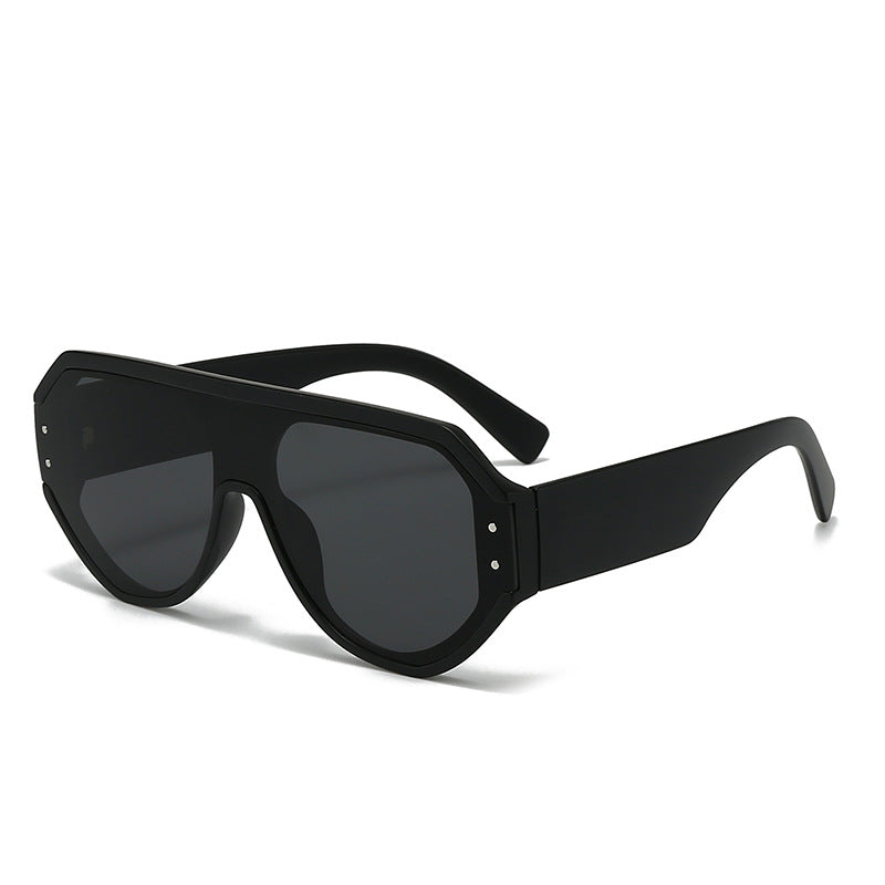 Women's fashionable oversized sunglasses with wide frame Stornfield