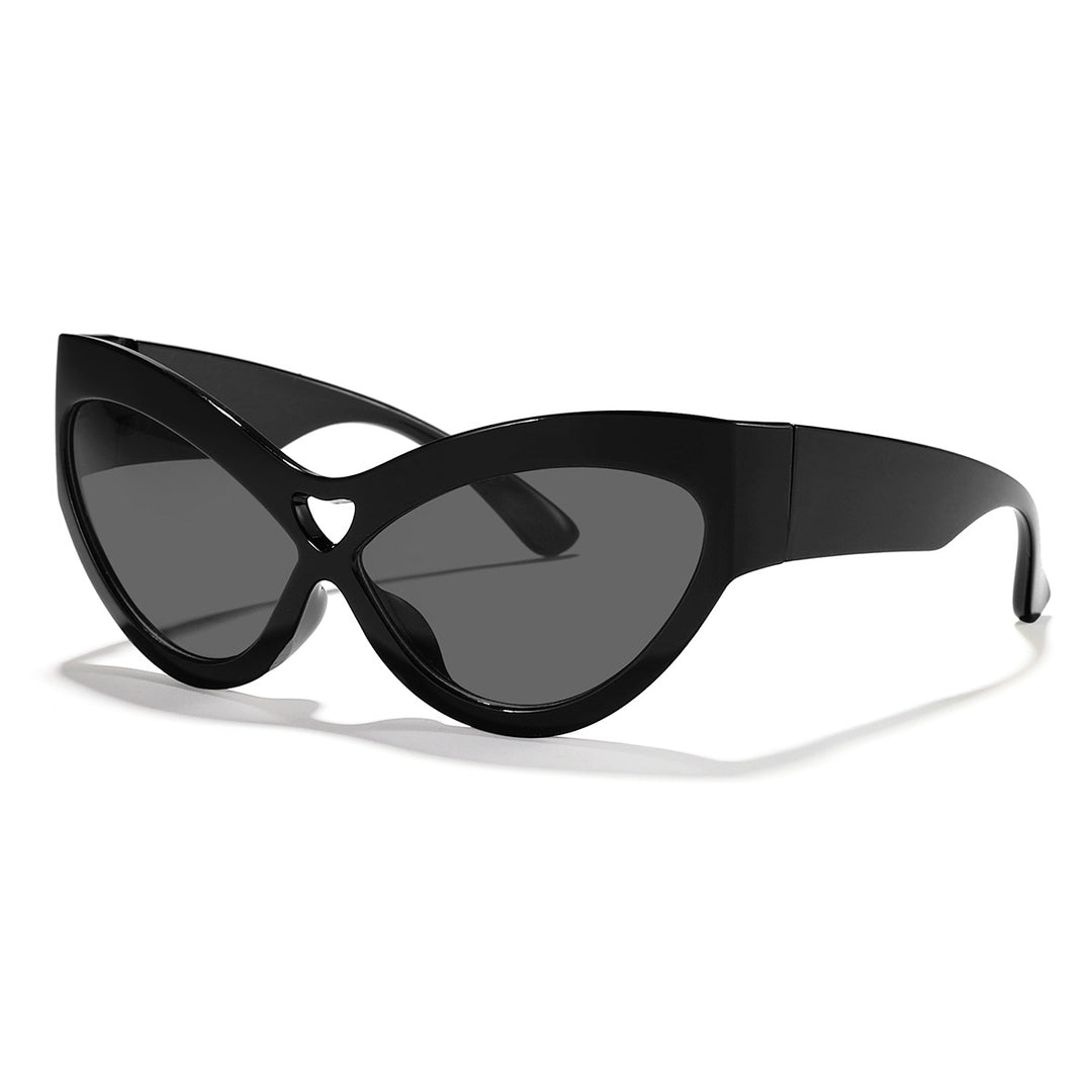 Women striking sunglasses in trendy leopard pattern Stornfield