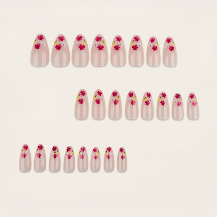 Elegant artificial nails with floral decorations Stornfield