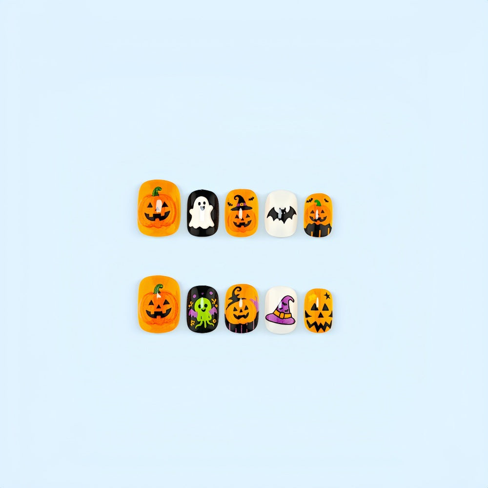 Artificial nails with spooky Halloween designs Stornfield