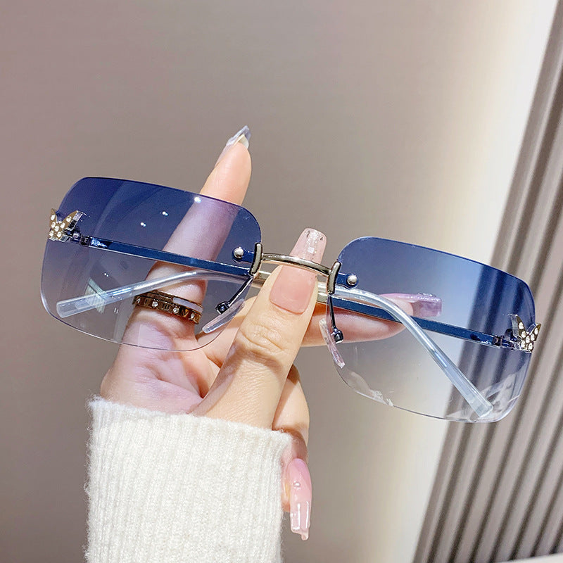 Women elegant oversized sunglasses with woven golden frame Stornfield