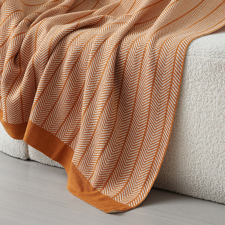 Ladies cuddle blanket with zigzag pattern Stornfield