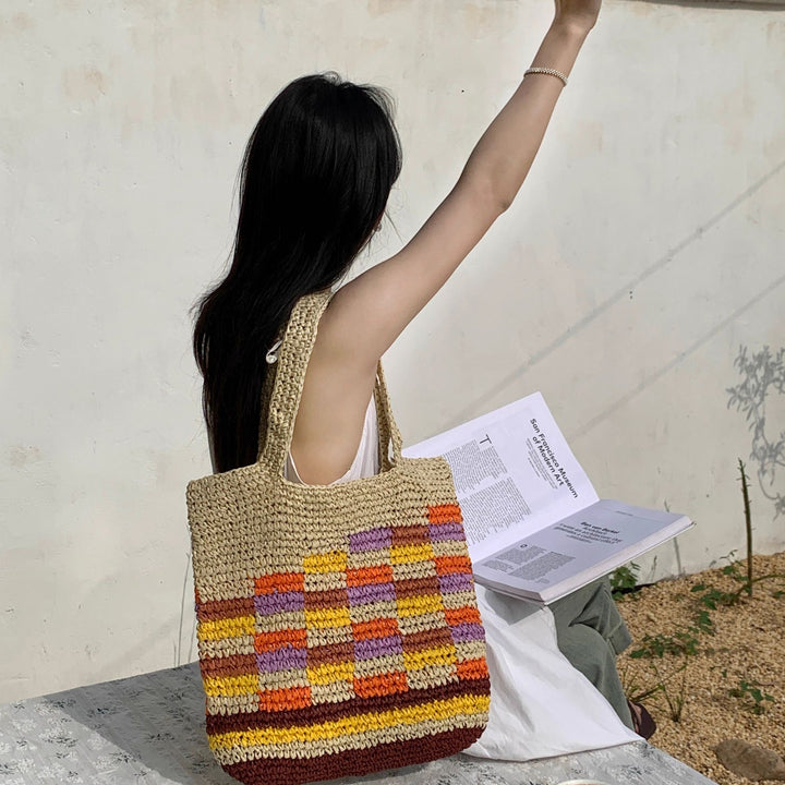 Hand-knotted summer tote Stornfield