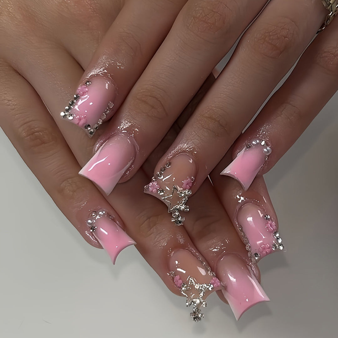 Glamorous 3D Press-On Nail Set with Star Accents Stornfield