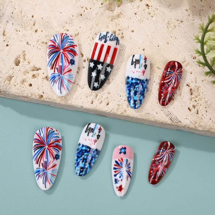 Artificial nails with patriotic designs Stornfield