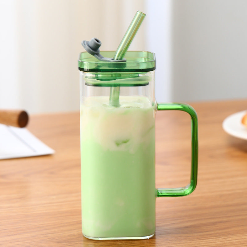Women's drinking container with innovative lid system and integrated straw Stornfield