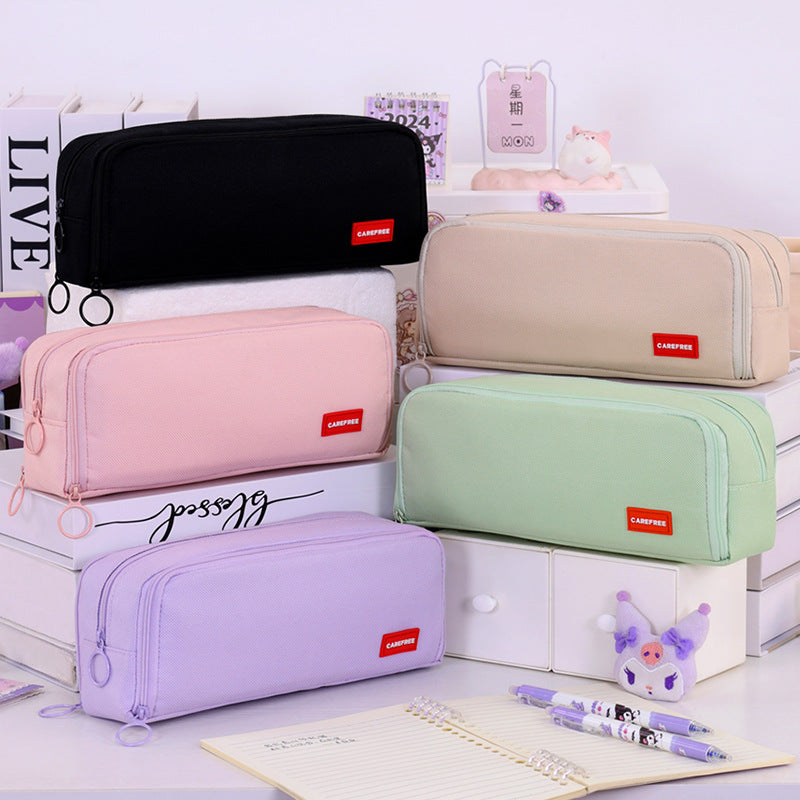 Pencil case with double zipper and variable compartment arrangement Stornfield