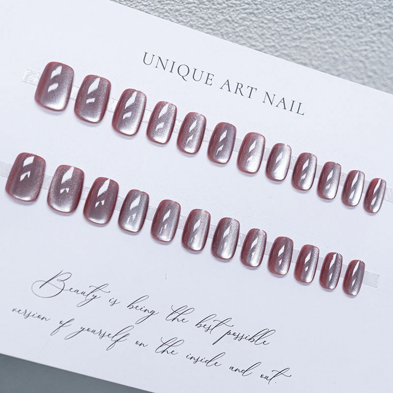 Press-On Nail Art Set