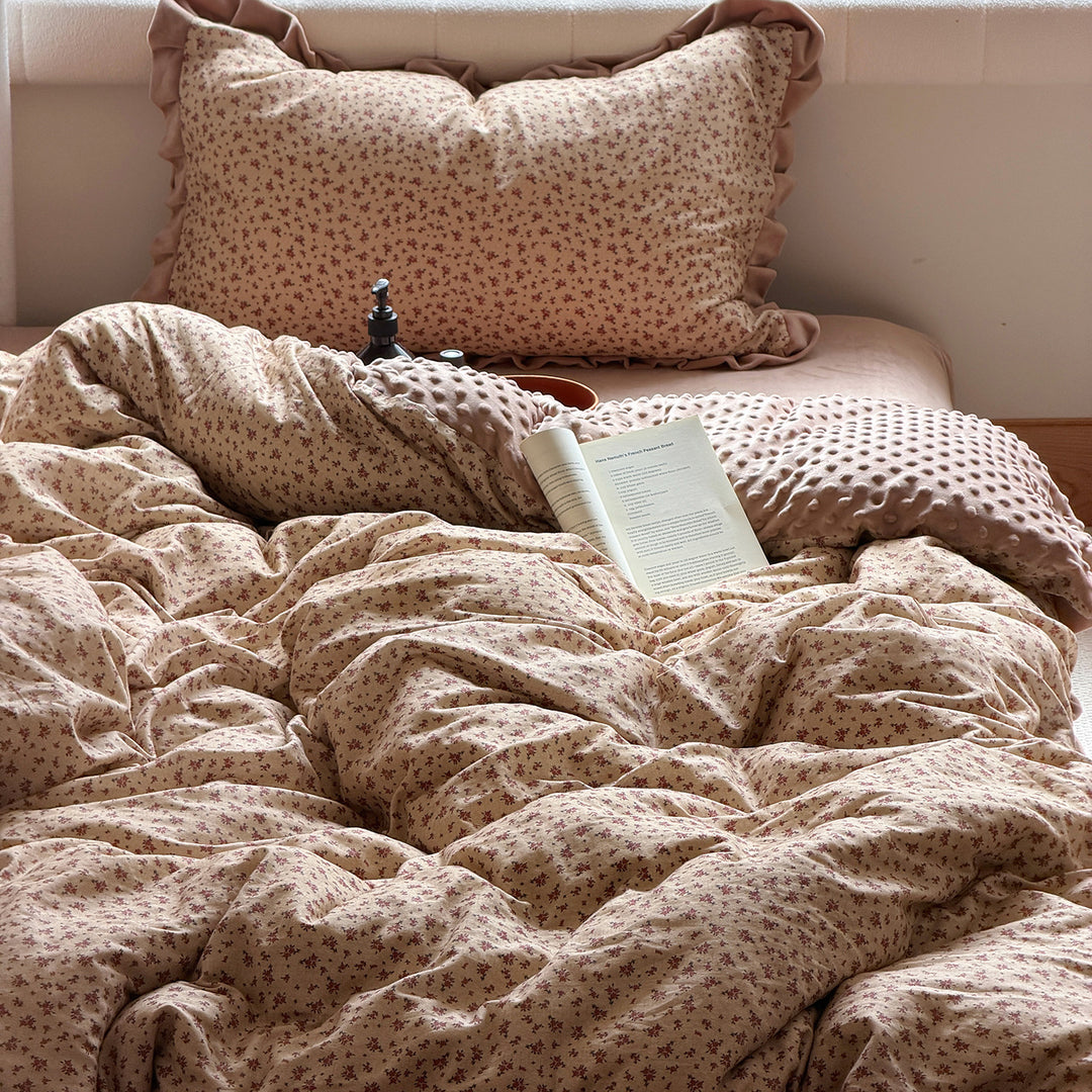 Ruffled Gingham Cotton Duvet Cover Set with Embroidered Motif and Pillow Shams
