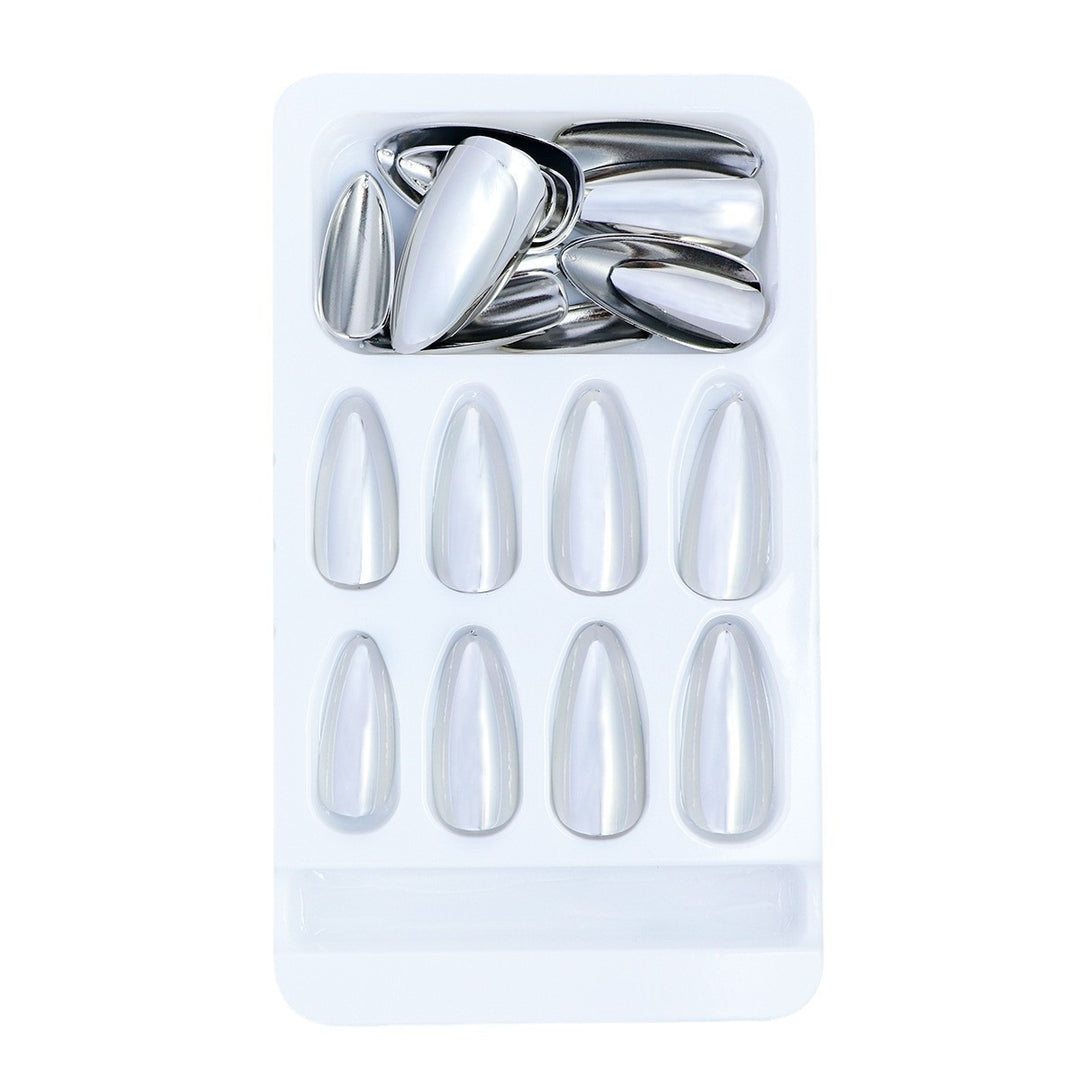 Elegant Mirror Finish Press-On Nail Set Stornfield