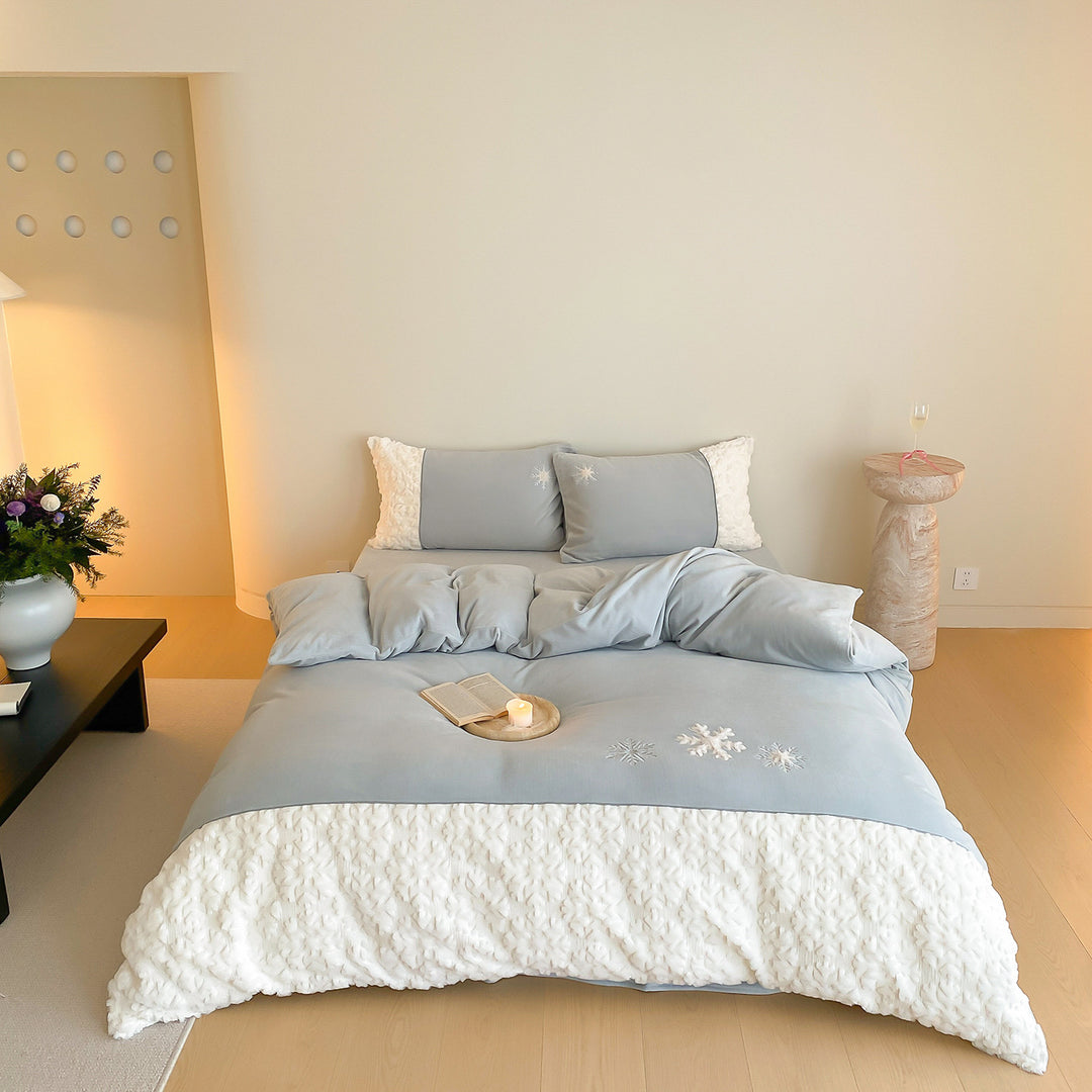 Snowflake-Embroidered Cotton-Sateen Duvet Cover Set with Sherpa Border & Envelope Shams