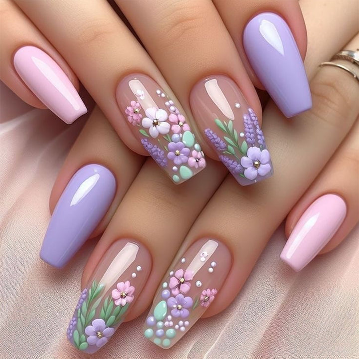 Elegant artificial nail art with delicate flower motifs Stornfield