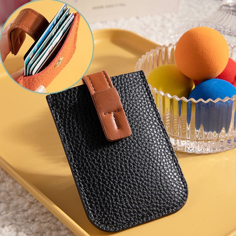 Minimalist RFID-Blocking Leather Card Holder Stornfield