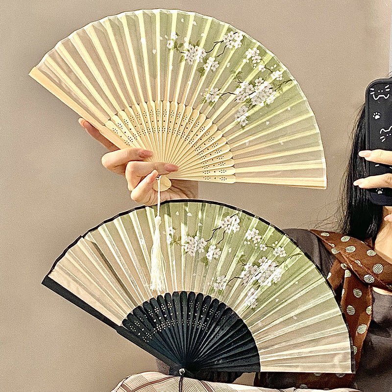 Hand fan with elegant floral pattern Stornfield