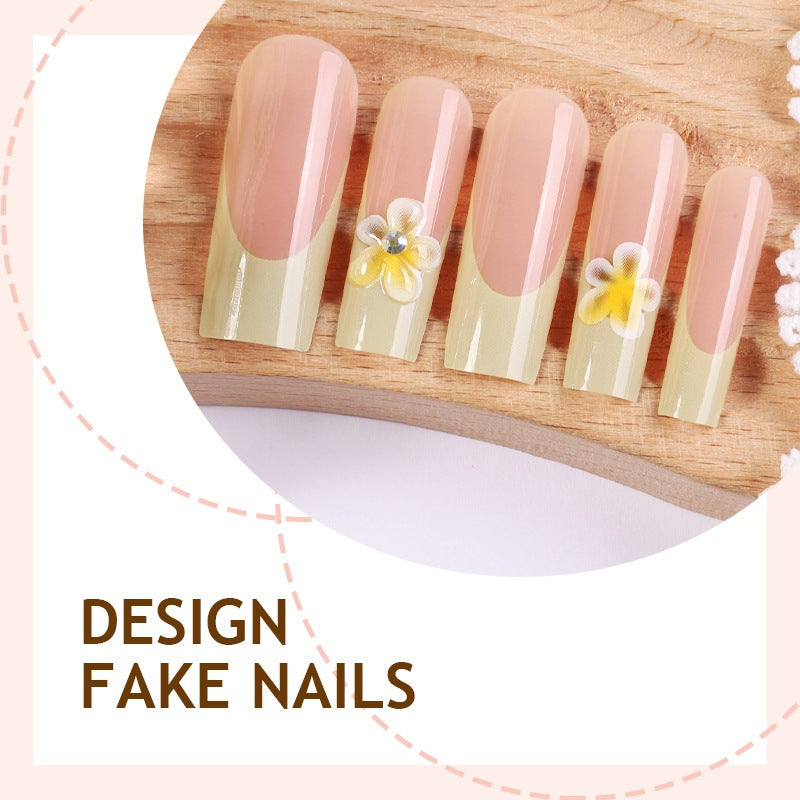 Nail art set with delicate flower decorations Stornfield