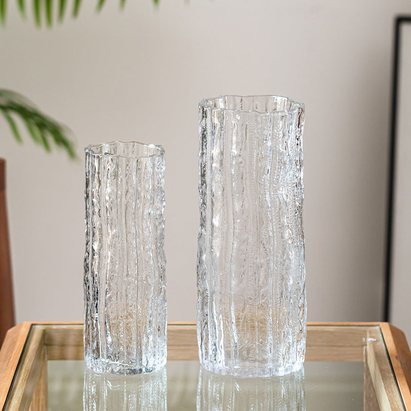 Artful Glass Vase in Modern Design Stornfield