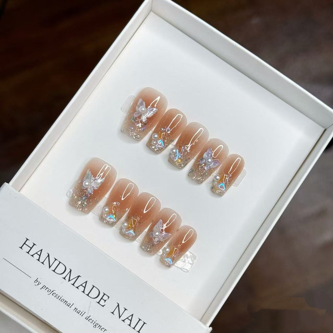 Decorative Press-On Nail Art Set with Glittering Accents