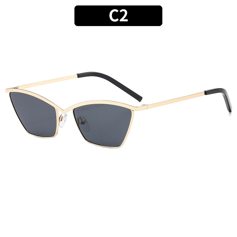 Stylish Angular Cat-Eye Sunglasses