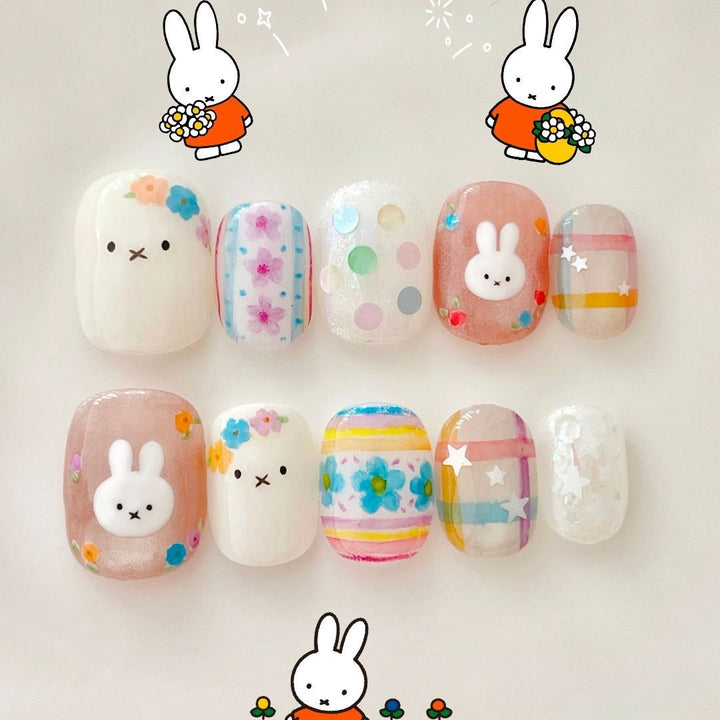 Artistic Coffee-Inspired Press-On Nail Art Set Stornfield