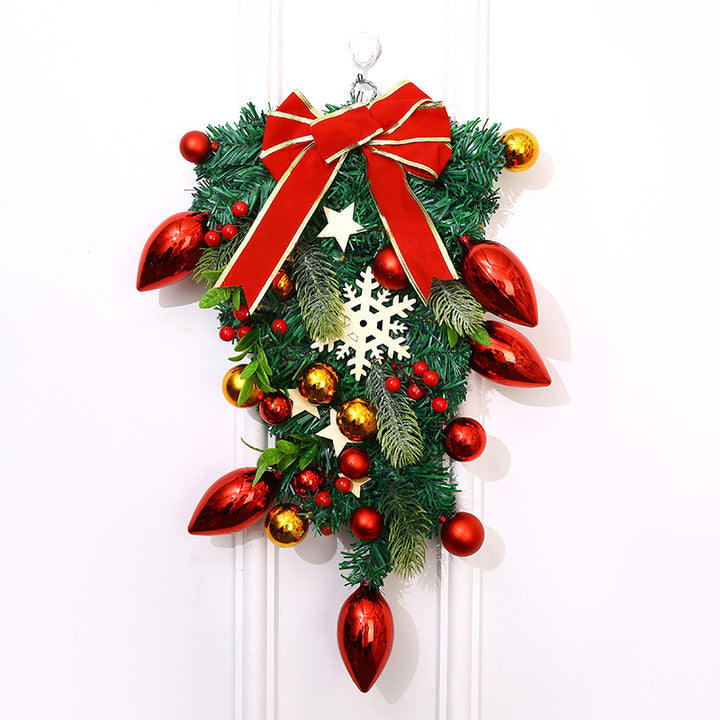 Festive Christmas Wreath Decoration Stornfield