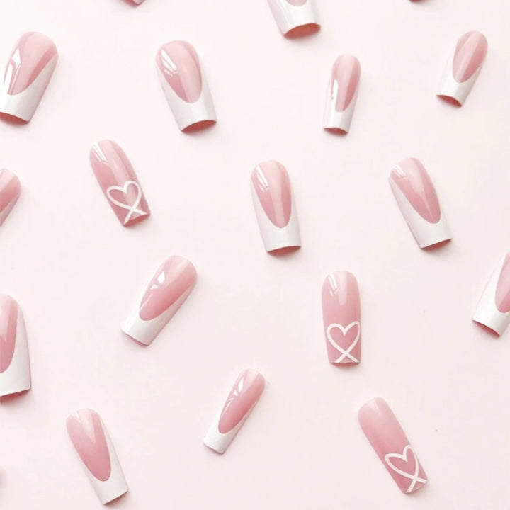 Artifical Nail Set with Elegant French Tips and Romantic Heart Decorations Stornfield