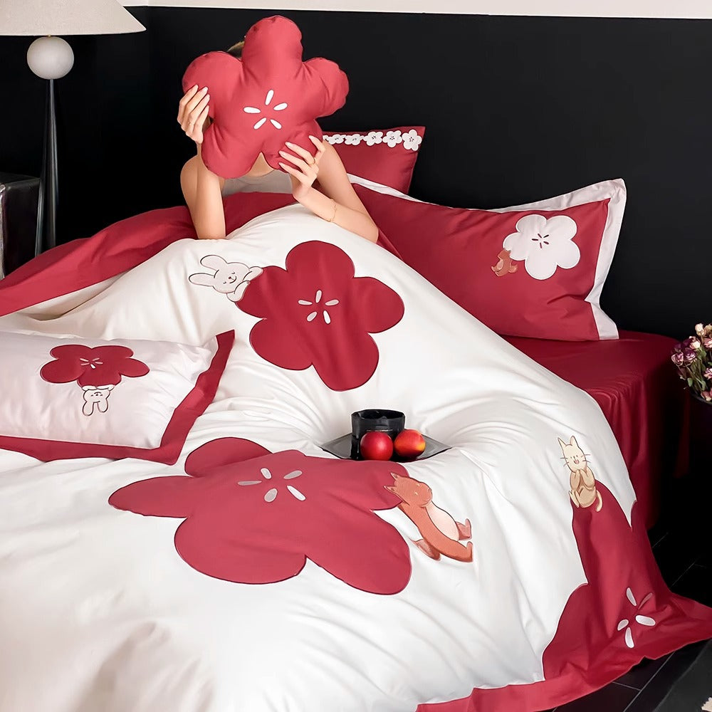 Floral Appliqué Cotton-Sateen Duvet Cover Set with Decorative Pillow Shams