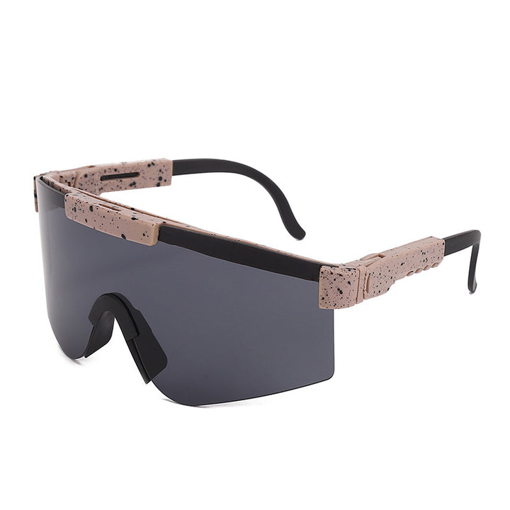 Women's Sporty Statement Sunglasses in Modern Design Stornfield