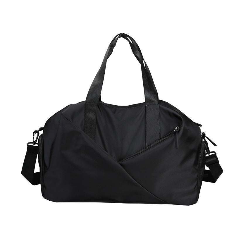 Sporty and Elegant Travel Bag Stornfield