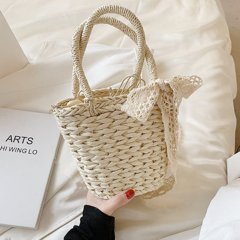 Playful basket bag with lace ribbon Stornfield