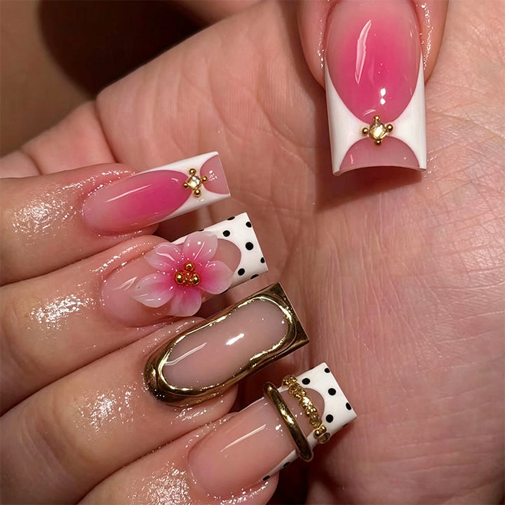 Artistic 3D Nail Tips with Floral Accents Stornfield
