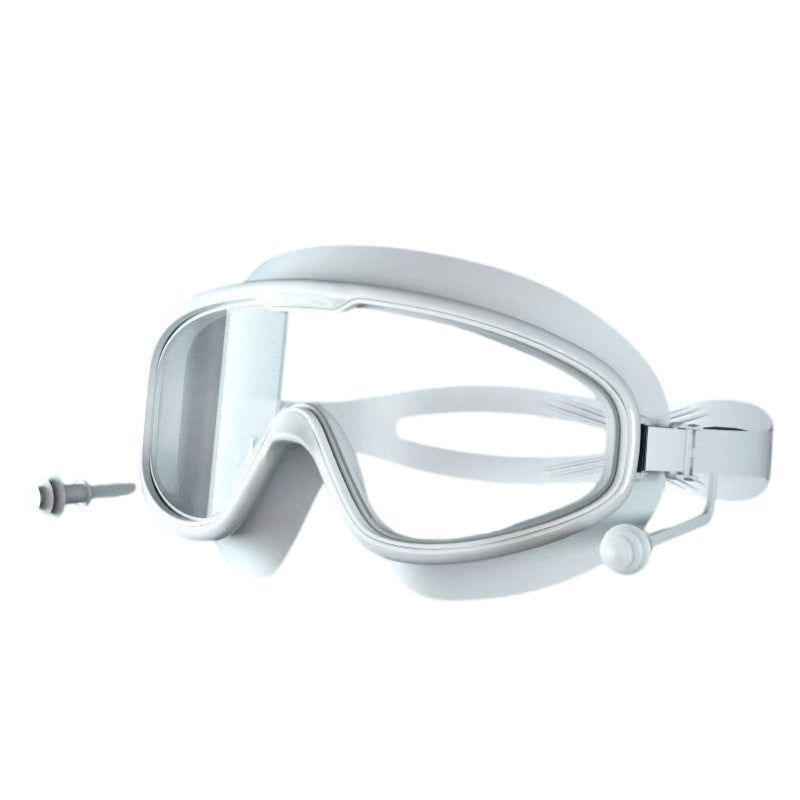 Diving mask with field of vision optimization and anti-fog technology Stornfield