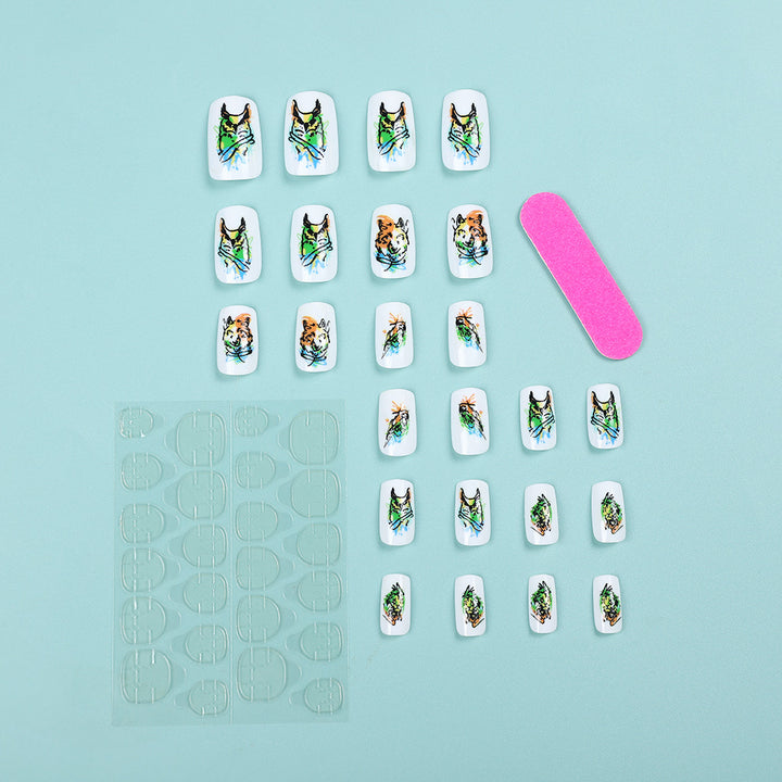 Artistic Animal Motif Press-On Nail Set Stornfield