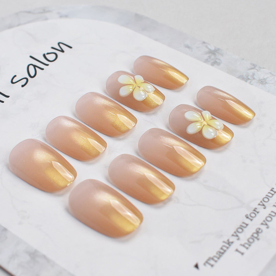 Elegant Floral Press-On Nail Set Stornfield