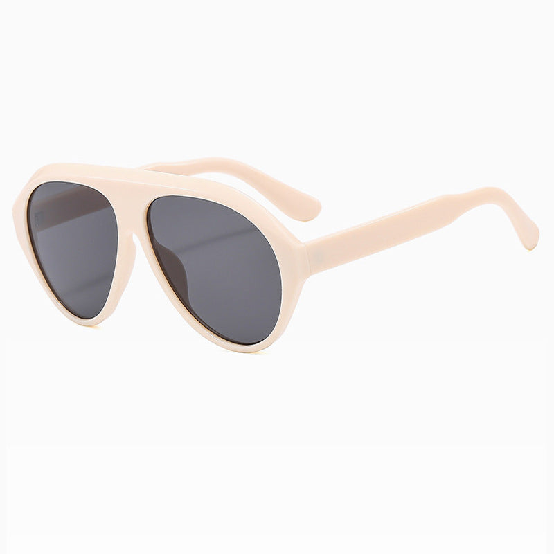 Women's Sporty Sunglasses with Sleek Design and Polarized Lenses Stornfield