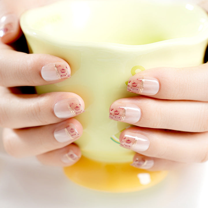 Stylish Artistic Press-On Nail Set Stornfield