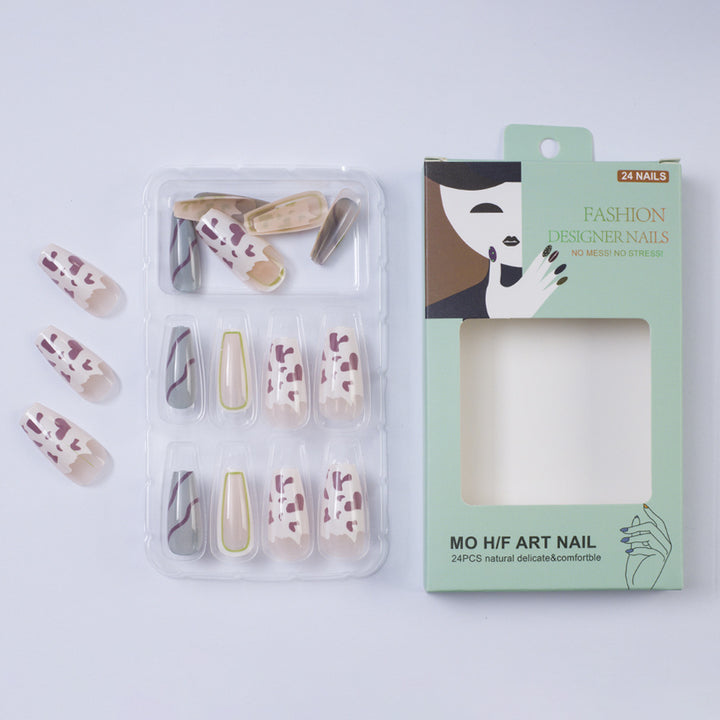 Artificial nails in modern design with geometric patterns Stornfield