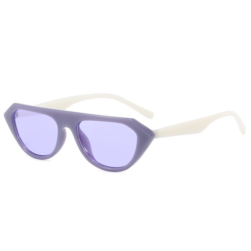 Women's fashionable sunglasses in an eye-catching style mix Stornfield