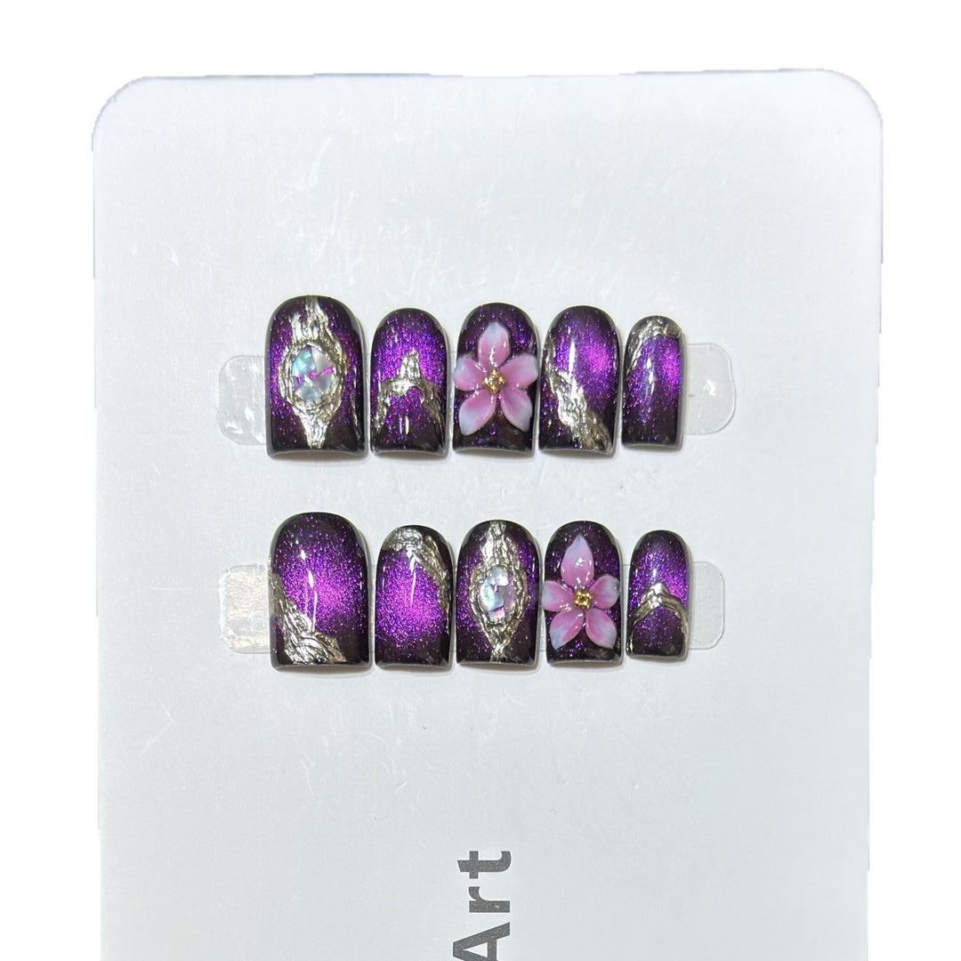 Elegant Floral Press-On Nail Set with Glitter Accents Stornfield