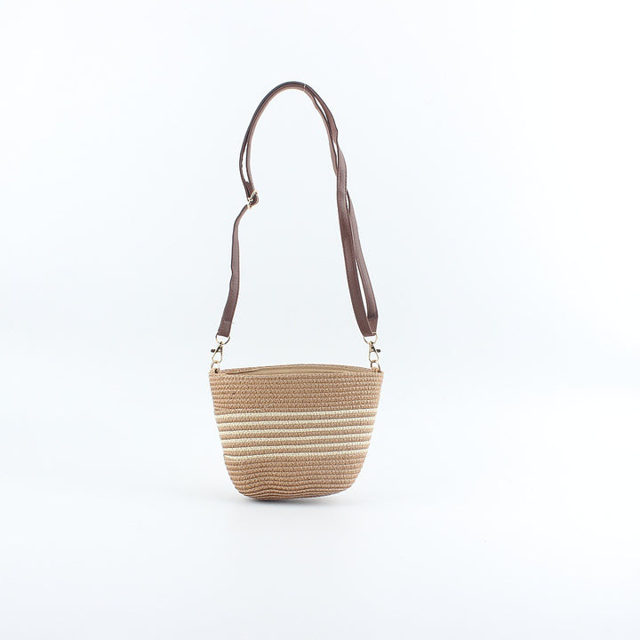 Shoulder bag with adjustable shoulder strap and structured design Stornfield