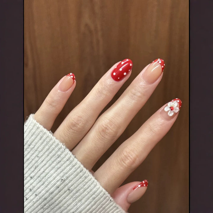 Decorative Themed Press-On Nail Set