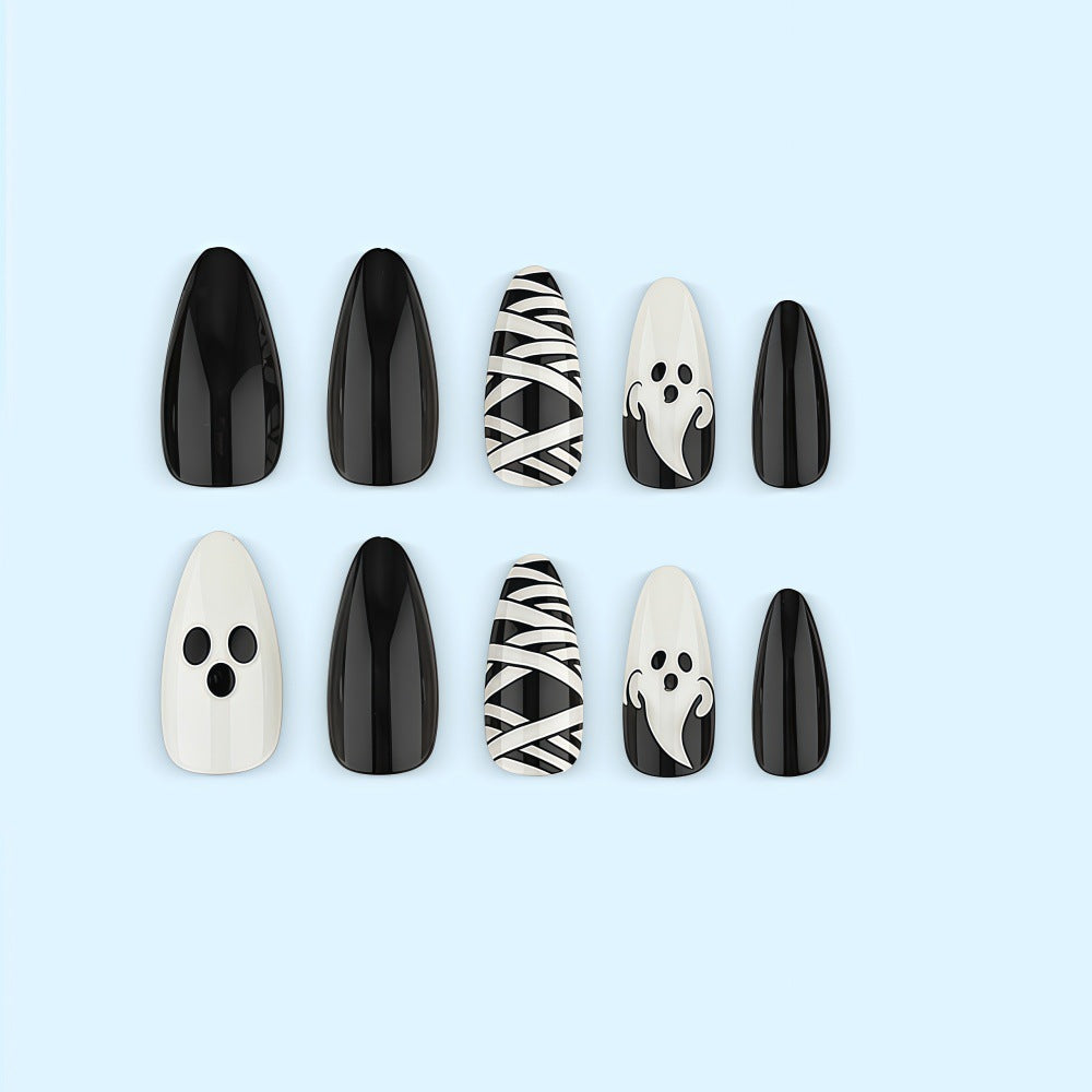 Creative Halloween-style Art Nails Stornfield