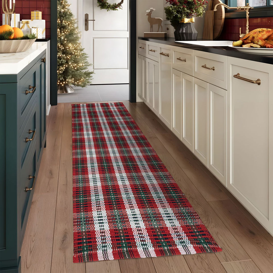 Handwoven robust table runner made of cotton blend with classic check pattern