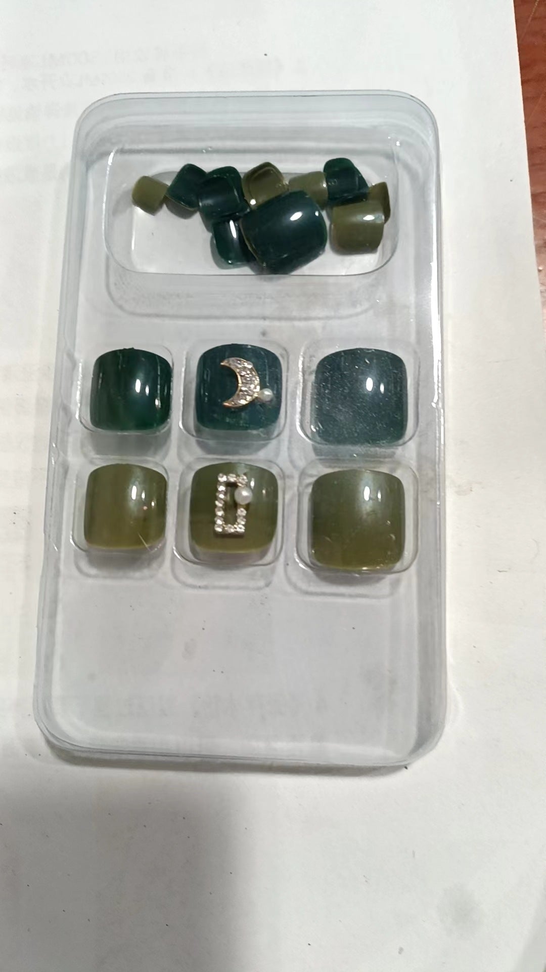Decorative Press-On Nail Set with Gemstone Accents Stornfield