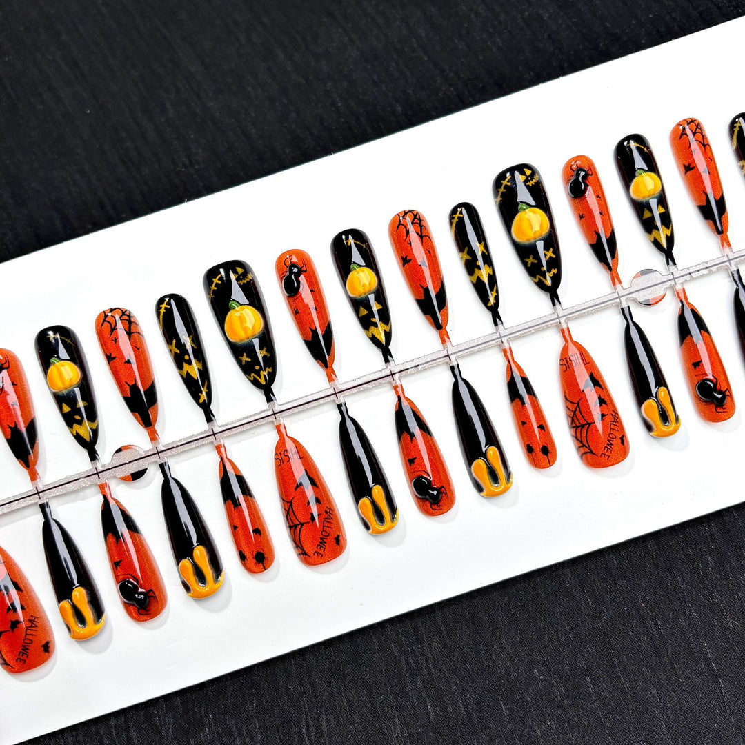 Halloween-Themed Press-On Nail Art Set 1790745709
