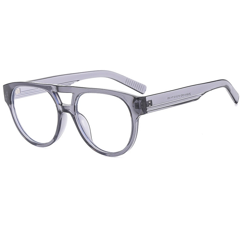 Women Cat-Eye Sunglasses with elegant, sturdy frame and UV protection Stornfield