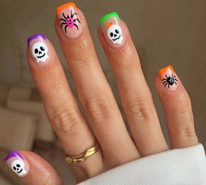 Artistic Halloween Themed Nail Art Stornfield
