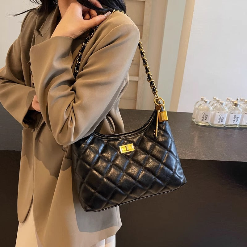Quilted Chain-Detail Shoulder Bag Stornfield